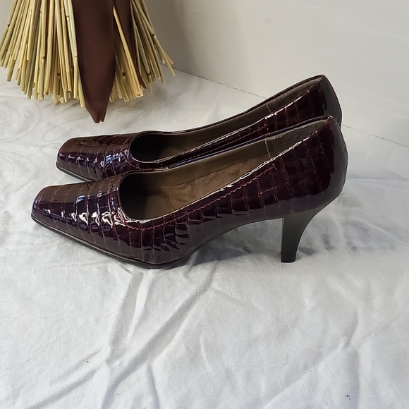 aerosoles envy pumps